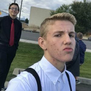 Meet your Posher, Isaiah